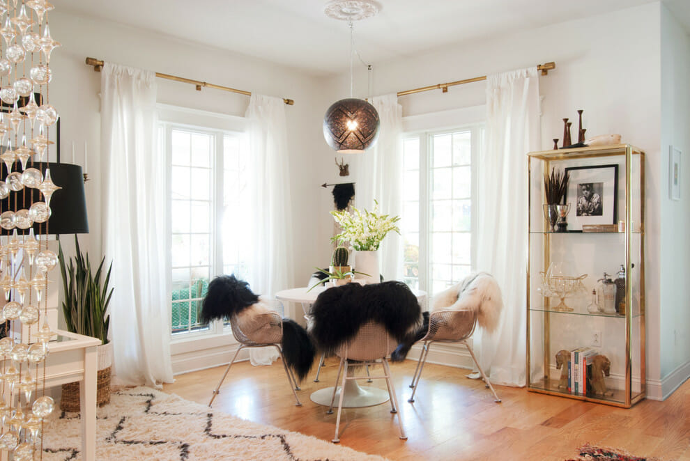Top 12 Romantic Room Ideas for a Love-Filled Home This Valentine's -  Decorilla Online Interior Design