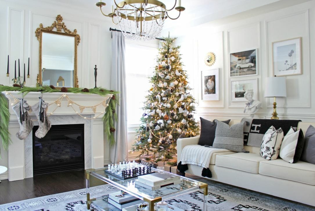 2021 Christmas Tree and Holiday Decor