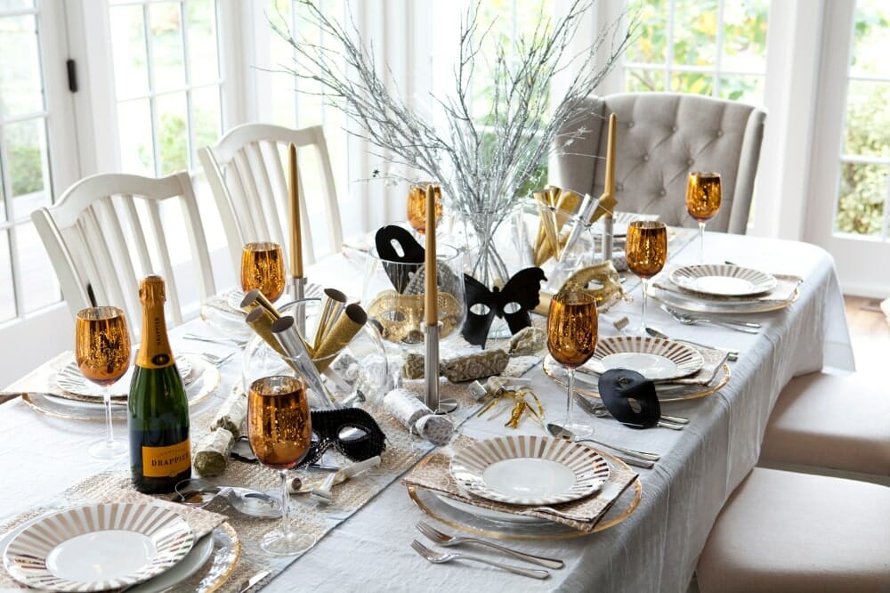 Decorate for New Year\'s Eve: Expert Ideas from Interior Designers -