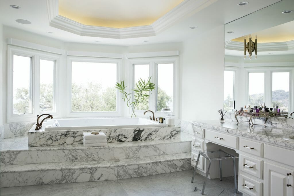 8 Best Marble Bathroom Ideas For A Polished Look Decorilla Online Interior Design