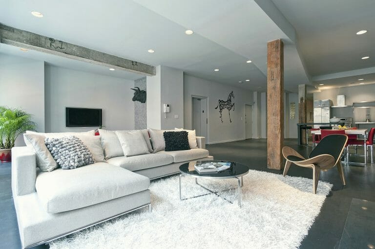 Apartment By One Of The Best NYC Interior Designers Joyce T 768x511 