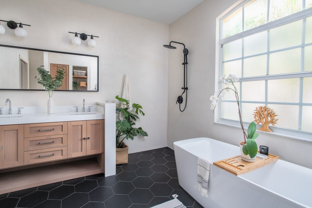 Reliable bathroom remodel estimate showcased by Decorilla