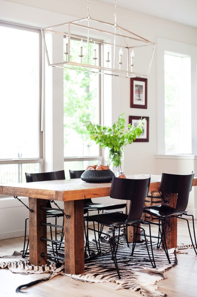 Dining room by one of Decorlla's top Boise interior designers, Lauren K.