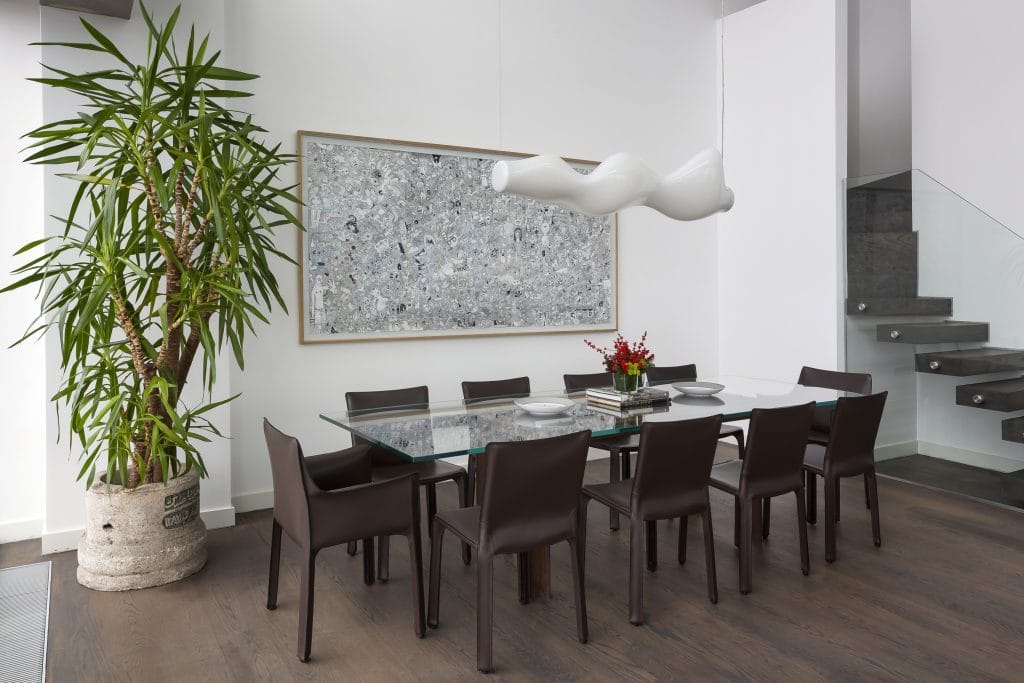 Modern dining room design by Decorilla designer, Meric S. 