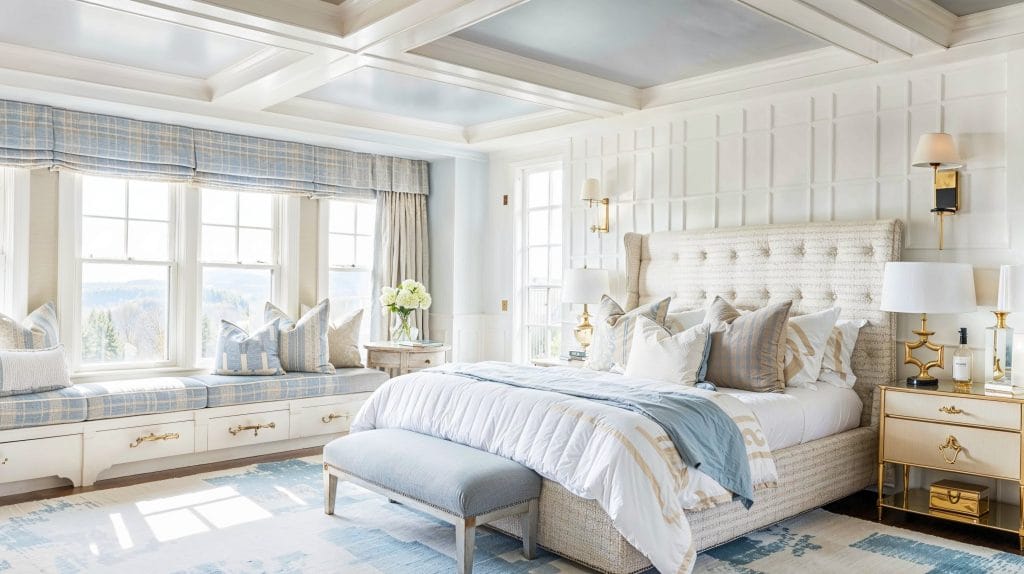 Transitional glam bedroom decor trends 2025 by Decorilla