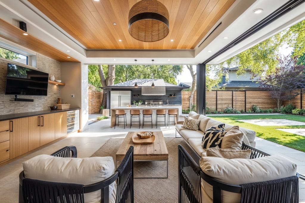 Patio trends 2025 in a modern minimalist outdoor setting by Decorilla