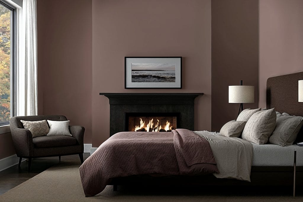 Contemporary bedroom with cinnamon slate walls by DECORILLA